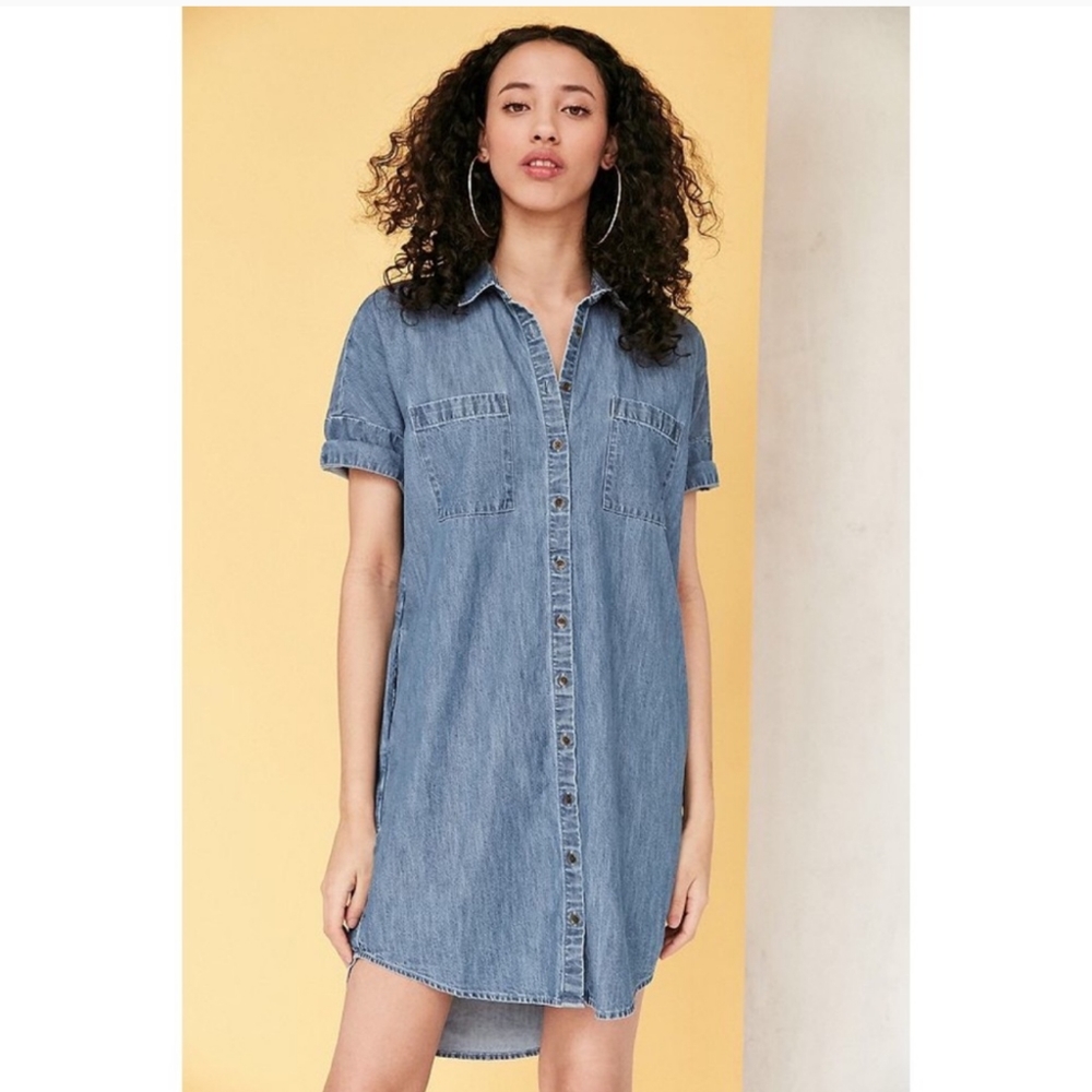 BDG Urban Outfitters chambray dress - Picture 1 of 5